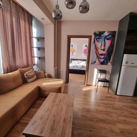 Elisa Apartment 20A Center-Skopje Ngoại thất bức ảnh